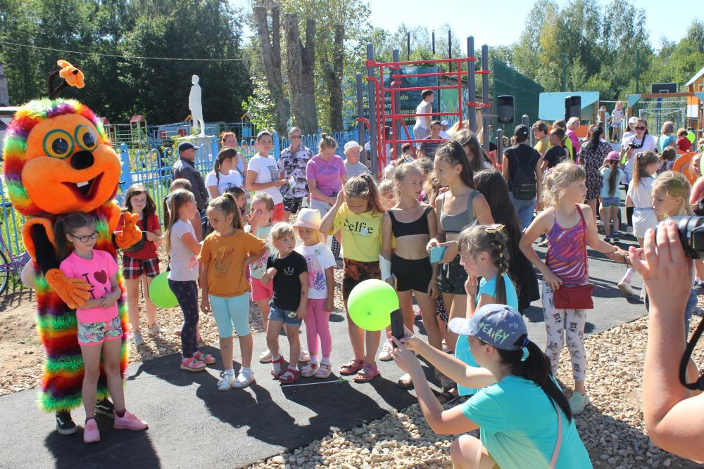 Открытие новой современной детско-спортивной площадки на улице Чернышевского